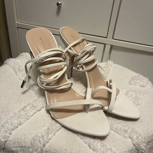 Pretty Little Things Heels